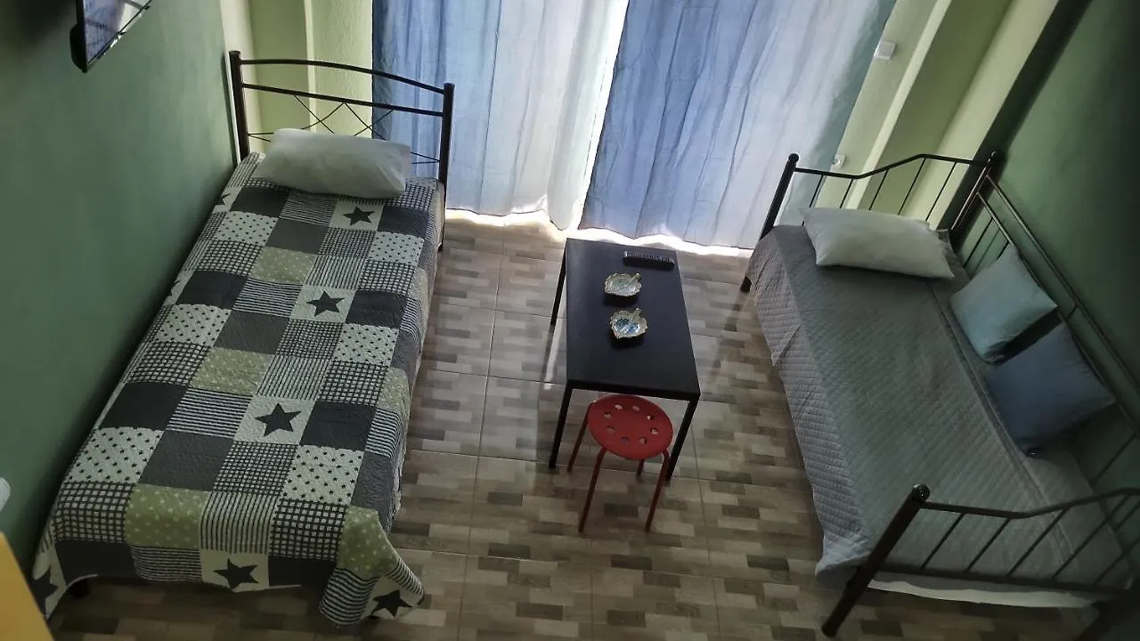 Persefoni Rooms Apartments & Mezonetes Toroni 3*,  Greece
